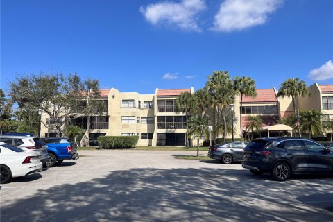 Condo in Weston, Florida, 2 bedrooms  № 1992231 - photo 28