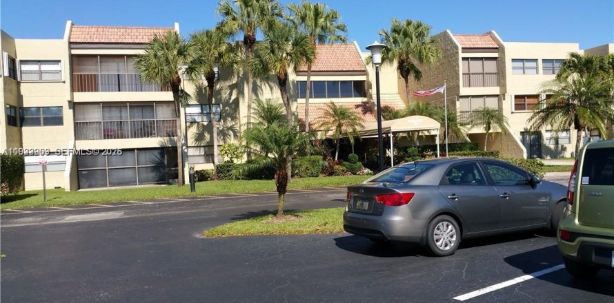 Condominio en Weston, Florida, 2 dormitorios  № 1992231