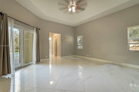 Villa ou maison à louer à Coral Springs, Floride: 5 chambres, 249.91 m2 № 1972144 - photo 23