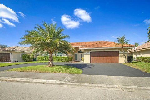 Villa ou maison à louer à Coral Springs, Floride: 5 chambres, 249.91 m2 № 1972144 - photo 2