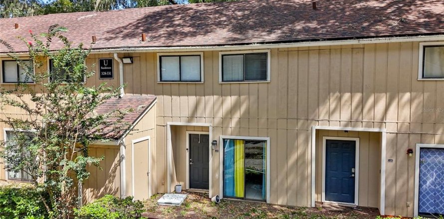 Condominio en Gainesville, Florida, 3 dormitorios  № 1388597