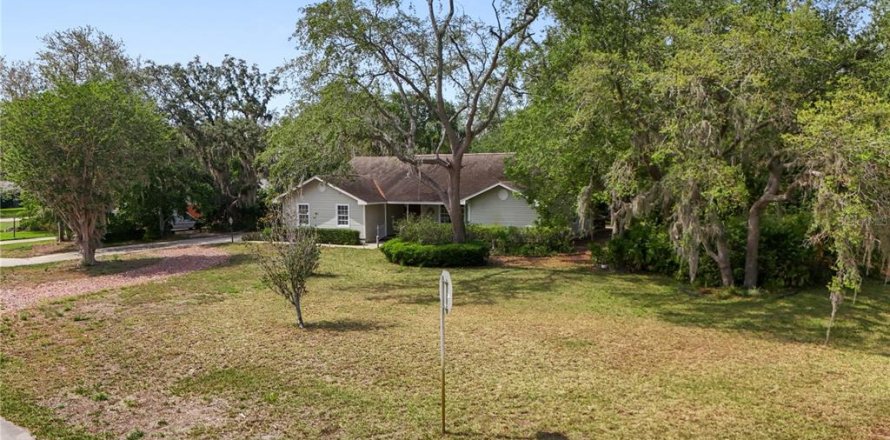 Casa en Lake Wales, Florida 4 dormitorios, 208.47 m2 № 1673489