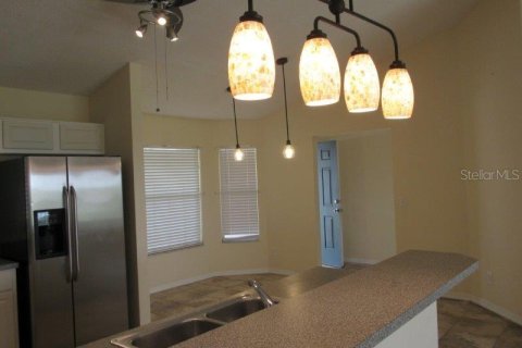 Casa en alquiler en Minneola, Florida, 3 dormitorios, 142.7 m2 № 1850005 - foto 9