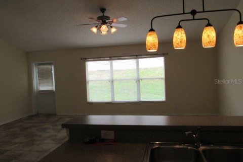 Casa en alquiler en Minneola, Florida, 3 dormitorios, 142.7 m2 № 1850005 - foto 6