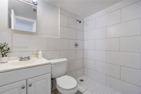 Apartment in Belle Glade, Florida 2 bedrooms, 62.24 sq.m. № 2068470 - photo 5