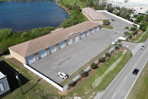 Propiedad comercial en venta en Punta Gorda, Florida, 115.94 m2 № 2196000 - foto 6
