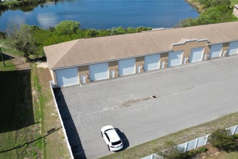 Propiedad comercial en venta en Punta Gorda, Florida, 115.94 m2 № 2196000 - foto 2
