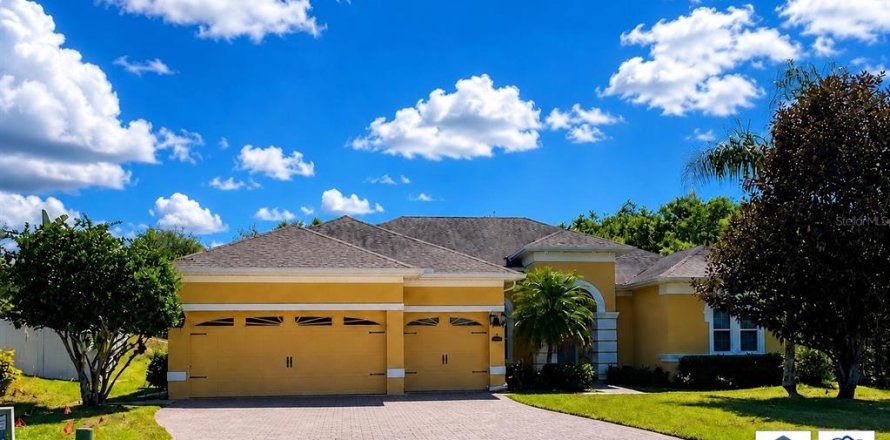Casa en Clermont, Florida 5 dormitorios, 320.98 m2 № 2203903