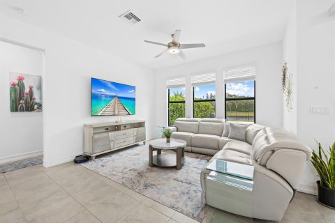 Casa en venta en Boynton Beach, Florida, 4 dormitorios, 216.56 m2 № 2088241 - foto 9