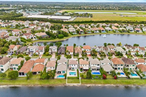 Casa en venta en Boynton Beach, Florida, 4 dormitorios, 216.56 m2 № 2088241 - foto 4