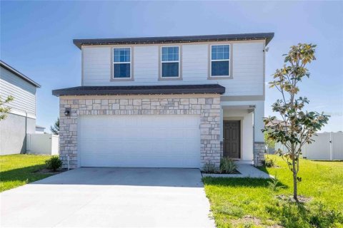 Casa en Dade City, Florida 4 dormitorios, 209.96 m2 № 2127872