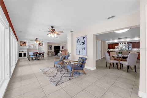 Casa en venta en Winter Park, Florida, 5 dormitorios, 358.42 m2 № 1900058 - foto 20