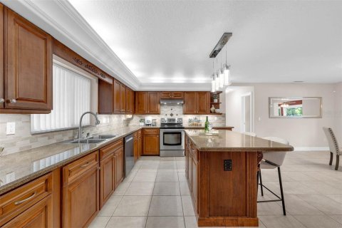 Casa en venta en Winter Park, Florida, 5 dormitorios, 358.42 m2 № 1900058 - foto 29