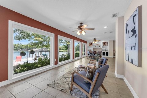 Casa en venta en Winter Park, Florida, 5 dormitorios, 358.42 m2 № 1900058 - foto 19