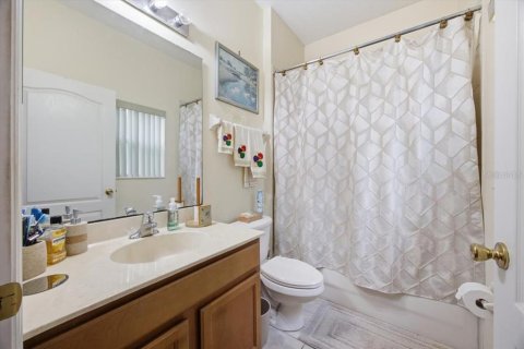 Casa en venta en Orlando, Florida, 5 dormitorios, 227.7 m2 № 2434858 - foto 24