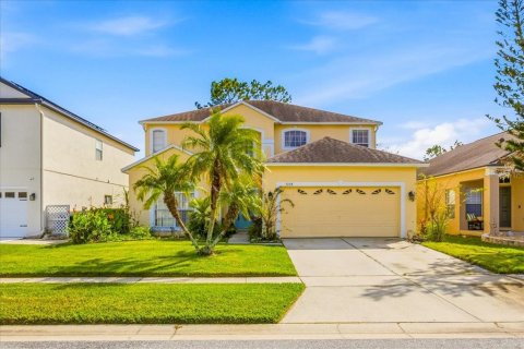 Casa en Orlando, Florida 5 dormitorios, 227.7 m2 № 2434858