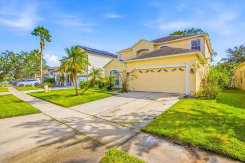 Casa en venta en Orlando, Florida, 5 dormitorios, 227.7 m2 № 2434858 - foto 3