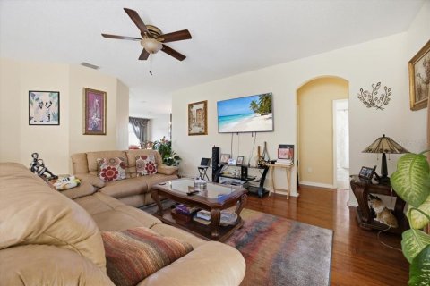 Casa en venta en Orlando, Florida, 5 dormitorios, 227.7 m2 № 2434858 - foto 23