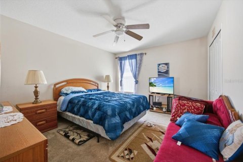 Casa en venta en Orlando, Florida, 5 dormitorios, 227.7 m2 № 2434858 - foto 13