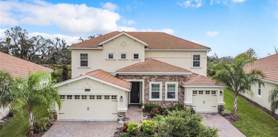 House in Davenport, Florida 6 bedrooms, 356.09 sq.m. № 2195431