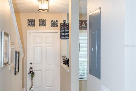 Touwnhouse à vendre à Orlando, Floride: 2 chambres, 91.69 m2 № 2098165 - photo 6