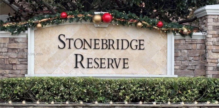 Condominio en Orlando, Florida, 3 dormitorios  № 2007369