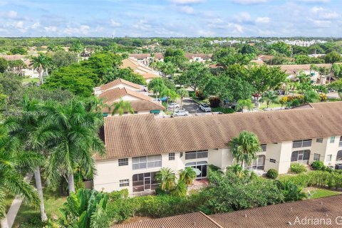 Appartement à louer à Boca Raton, Floride: 2 chambres, 104.61 m2 № 2429837 - photo 4