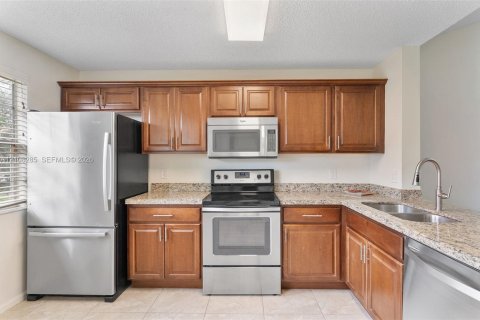 Appartement à louer à Boca Raton, Floride: 2 chambres, 104.61 m2 № 2429837 - photo 13