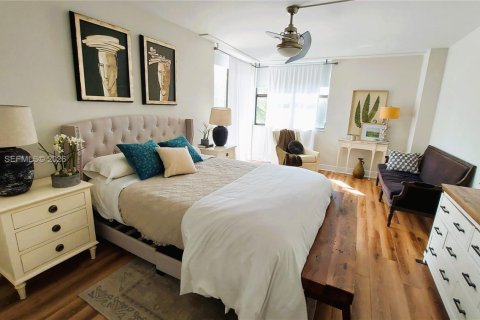 Copropriété à louer à Aventura, Floride: 2 chambres, 101.82 m2 № 2050082 - photo 9