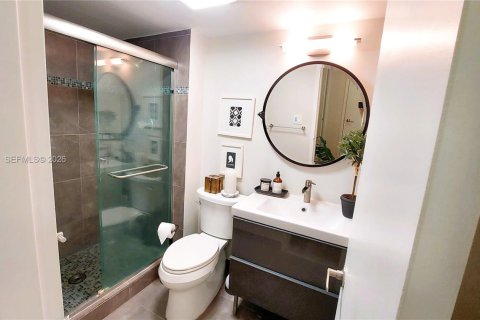 Copropriété à louer à Aventura, Floride: 2 chambres, 101.82 m2 № 2050082 - photo 20