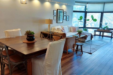 Copropriété à louer à Aventura, Floride: 2 chambres, 101.82 m2 № 2050082 - photo 2