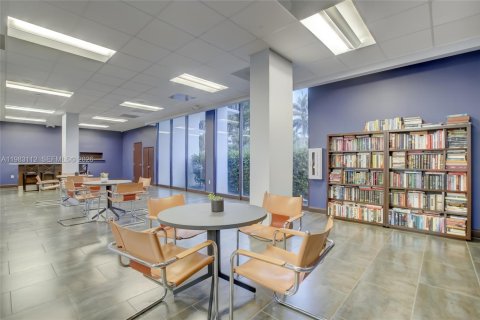 Copropriété à louer à Aventura, Floride: 2 chambres, 101.82 m2 № 2050082 - photo 27