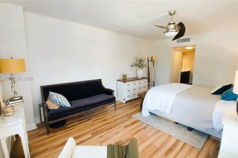 Copropriété à louer à Aventura, Floride: 2 chambres, 101.82 m2 № 2050082 - photo 13