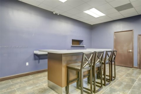 Copropriété à louer à Aventura, Floride: 2 chambres, 101.82 m2 № 2050082 - photo 30