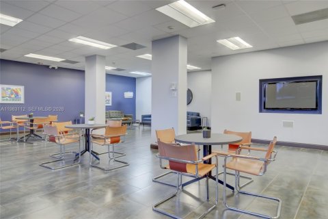 Copropriété à louer à Aventura, Floride: 2 chambres, 101.82 m2 № 2050082 - photo 28