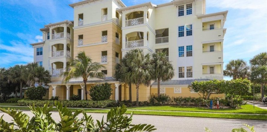 Condo in Englewood, Florida, 3 bedrooms № 721939