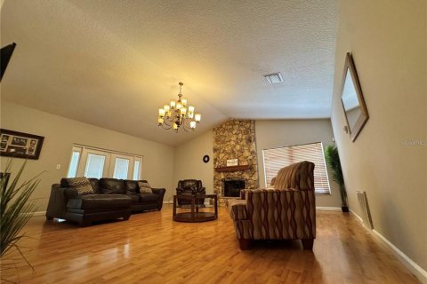 Casa en alquiler en Orlando, Florida, 3 dormitorios, 167.78 m2 № 2209885 - foto 14