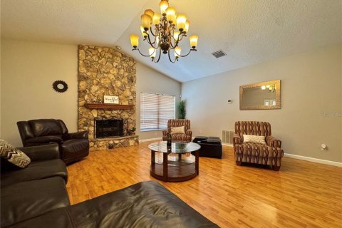 Casa en alquiler en Orlando, Florida, 3 dormitorios, 167.78 m2 № 2209885 - foto 13