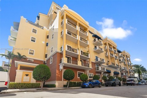 Condo in Miami, Florida, 2 bedrooms № 2152603