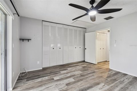 Condo in Clearwater, Florida, 1 bedroom  № 1914219 - photo 20