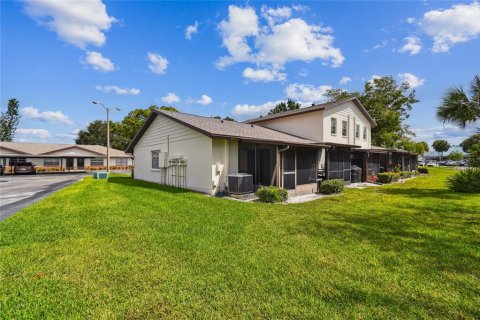 Condo in Clearwater, Florida, 1 bedroom  № 1914219 - photo 23