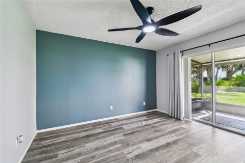 Condo in Clearwater, Florida, 1 bedroom  № 1914219 - photo 17