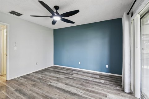 Condo in Clearwater, Florida, 1 bedroom  № 1914219 - photo 19