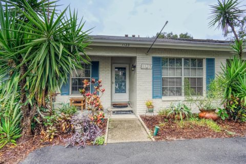 House in Safety Harbor, Florida 2 bedrooms, 94.11 sq.m. № 1915734 - photo 1