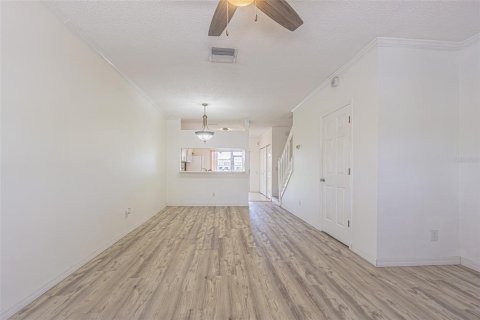 Adosado en venta en Tampa, Florida, 2 dormitorios, 110 m2 № 1757987 - foto 10