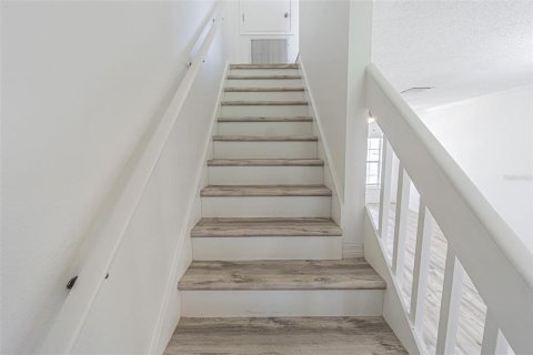 Adosado en venta en Tampa, Florida, 2 dormitorios, 110 m2 № 1757987 - foto 26