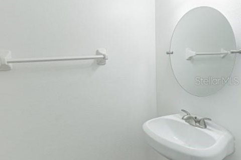 Adosado en venta en Tampa, Florida, 2 dormitorios, 110 m2 № 1757987 - foto 13