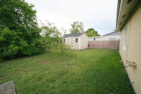 House in Kissimmee, Florida 3 bedrooms, 101.26 sq.m. № 1795659 - photo 14