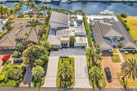 House in Hallandale Beach, Florida 5 bedrooms, 413.97 sq.m. № 1830479 - photo 5