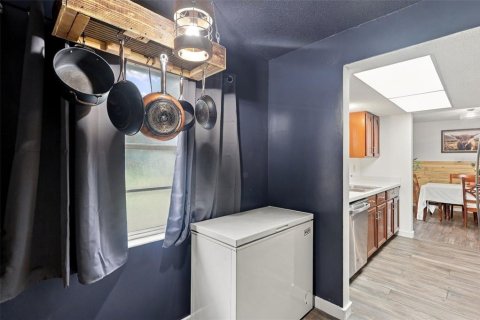 Villa ou maison à vendre à Deltona, Floride: 3 chambres, 118.36 m2 № 2400457 - photo 11